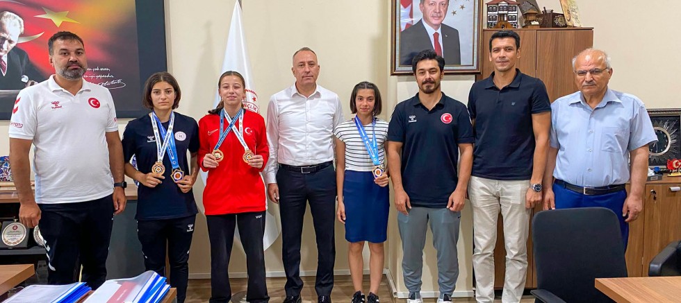  Avrupa Kupalarında Büyük Başarı