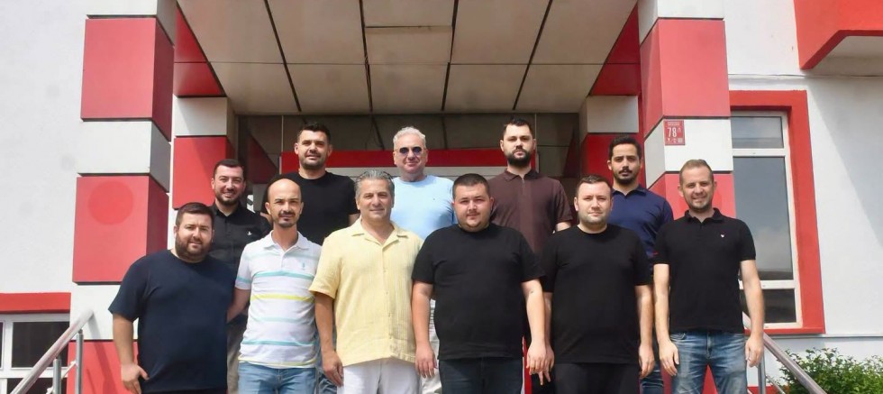 Balıkesirspor'a Fenerbahçeliler Derneği'nden Anlamlı Ziyaret