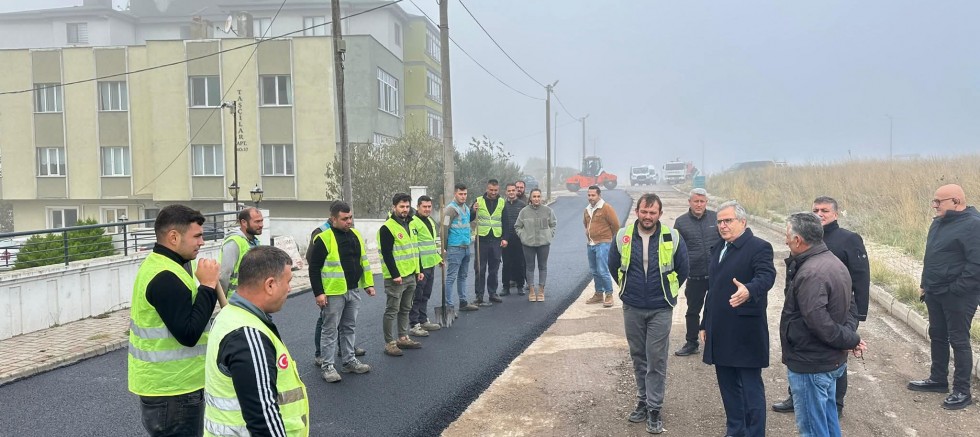 BAŞKAN MİRZA ŞEHİRDEKİ ÇALIŞMALARI DENETLEDİ: “HEDEFİMİZ DAHA MODERN BANDIRMA”
