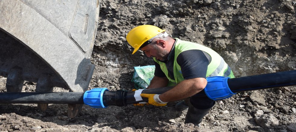  Ahmet Akın sayesinde Atköy Mahallesi’nin su hasreti son buldu