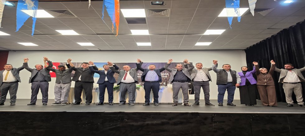 AK PARTİ HAVRAN’DA GÖVDE GÖSTERİSİ YAPTI