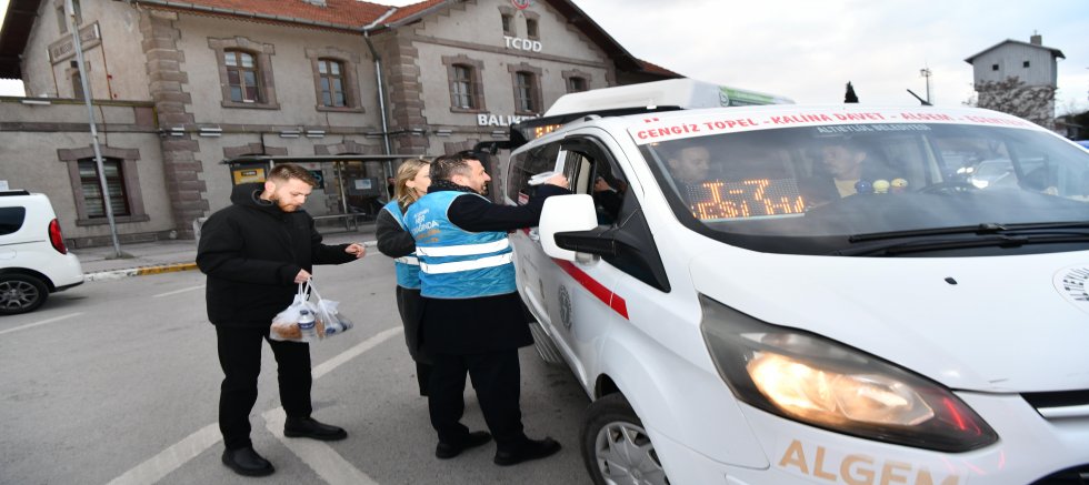 AK Parti, Ramazan Ayında Dolu Dizgin Sahada