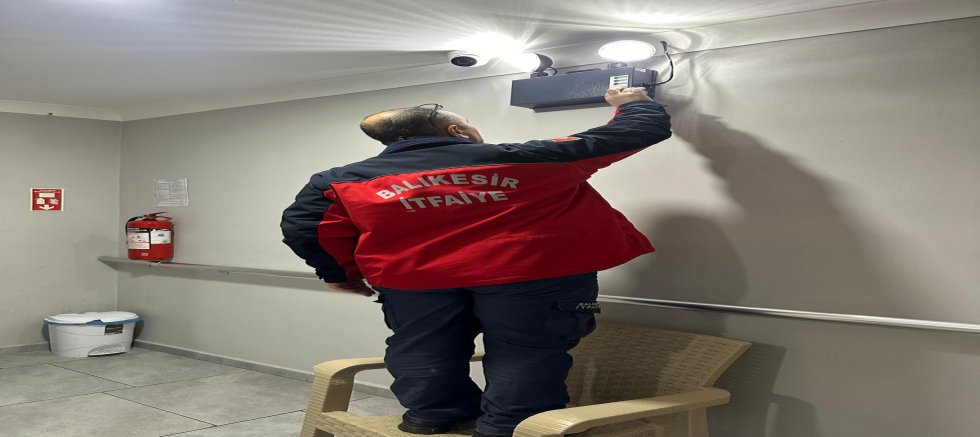  Büyükşehir İtfaiyesi otellerdeki yangın önlemlerini denetliyor