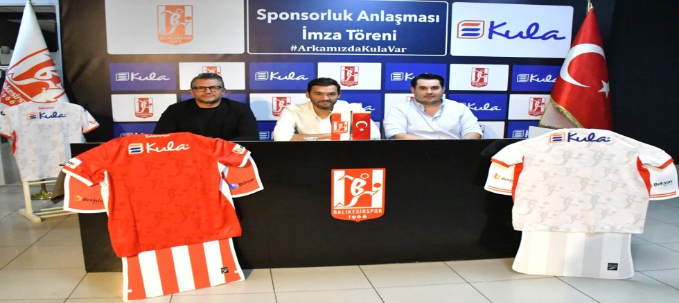 KULA AİLESİ BAL-KES’İN YANINDA