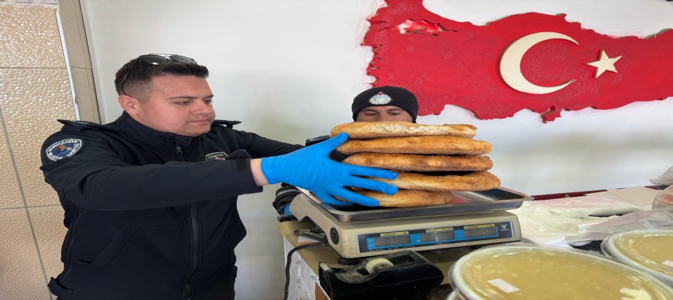 Zabıta Müdürlüğü, Pazar, Fırın ve Marketlerde Denetimlerini Sıklaştırdı