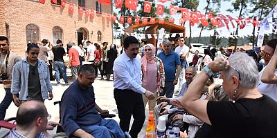 ALTIEYLÜL’DE SEVGİYE ENGEL YOK