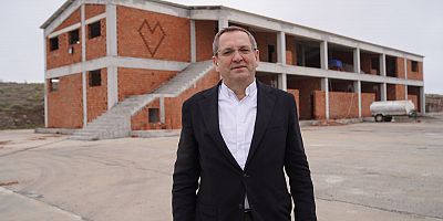 AYVALIK BELEDİYESİ, TEMİZLİK İŞLERİ, DESTEK  VE KADEME HİZMETLERİ’Nİ TAM DONANIMLI BİR BİNADA TOPLUYOR