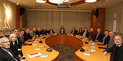 BALIKESİR’DE DEPREM MAĞDURU VATANDAŞLAR YALNIZ DEĞİL