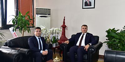 Balıkesir Milletvekili Mustafa Canbey'den, Rektör Prof. Dr. Yücel Oğurlu'ya Ziyaret