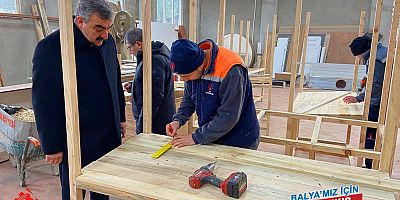 BALYA İÇİN HIZ KESMEDEN ÇALIŞIYOR