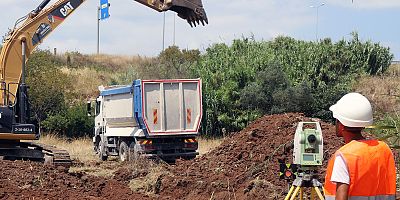 BANDIRMA BELEDİYESİ RİTMİNİ ARTTIRIYOR: MALTA PARKI ve YAŞAM ALANINA İLK KEPÇE VURULDU
