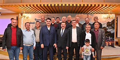 Başkan Yılmaz, Körfez’de muhtarlarla buluştu