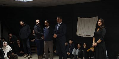 BURHANİYE BELEDİYESİ KENT TİYATROSUNUN 24. YILI KUTLANDI