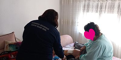 BURHANİYE BELEDİYESİ’NİN EVDE BAKIM VE SAĞLIK HİZMETLERİ DEVAM EDİYOR