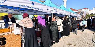 Büyükşehir 120 bin ihtiyaç kolisi dağıttı