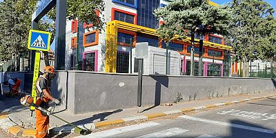 Büyükşehir’den okul bahçelerinde temizlik
