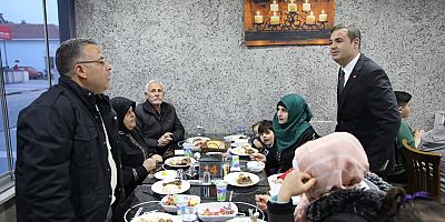 CHP GENEL BAŞKAN YARDIMCISI AHMET AKIN BALIKESİR’DE DEPREMZEDELERİ ZİYARET ETTİ: