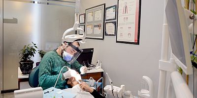  DEVA’DA SİZ UYURKEN  DİŞ TEDAVİNİZ YAPILIYOR