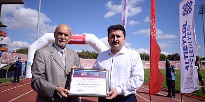 FAİR PLAY ÖDÜLÜ ALTIEYLÜL’ÜN