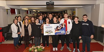 GENÇLER KARESİ BELEDİYESİ SAYESİNDE AVRUPA İLE TANIŞIYOR