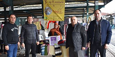 Muhtarlar Aysima’nın  kermesine destek oldular