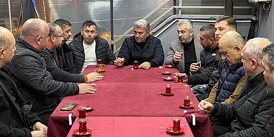 Öğrenci evinde iftar, kimsesiz çocuklarla sahur