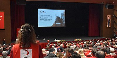 TÜRK KIZILAY BALIKESİR 6 ŞUBAT DEPREMİNİ VE GÖNÜLLÜLERİ UNUTMADI