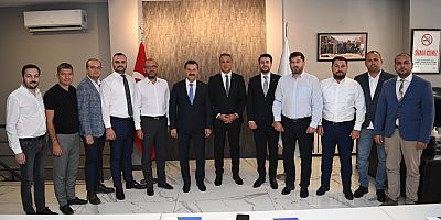 YÜCEL BAŞKAN İŞ   İNSANLARI İLE BULUŞTU